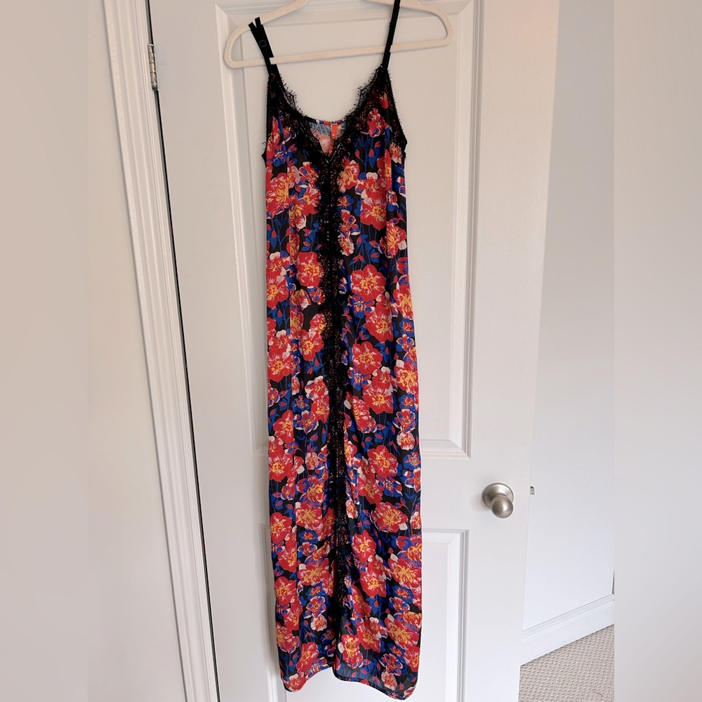 Beautiful size small red and blue silk-like maxi dress, floral, black lace